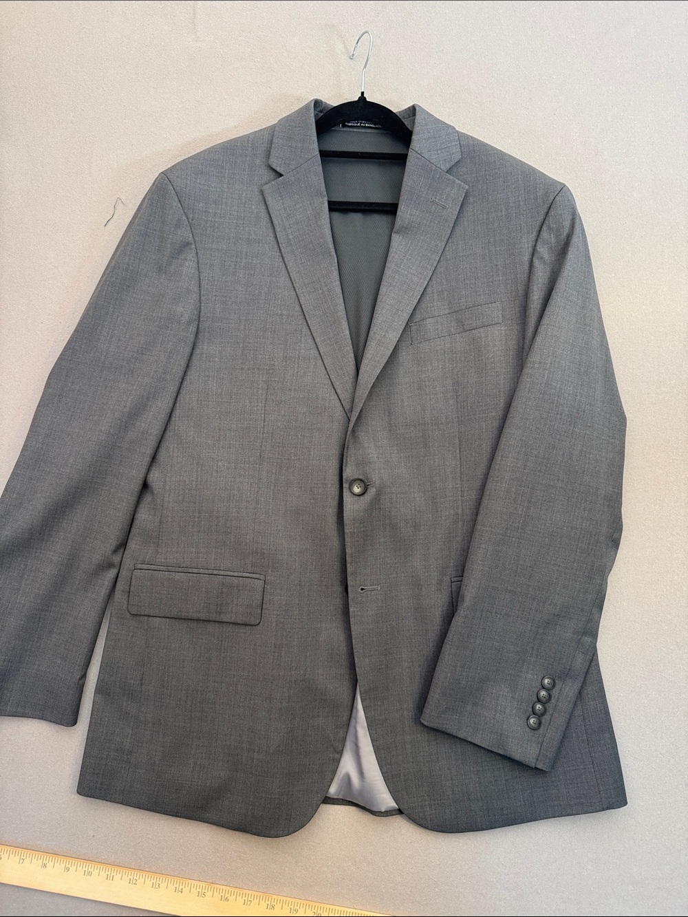 Keneth Cole Men's Grey Single-Breasted Blazer, 42L, from TV series wardrobe
